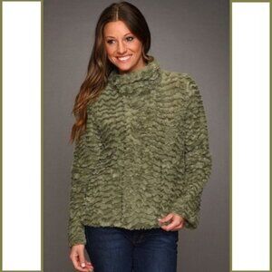 Patagonia Olive Green Textured Jacket